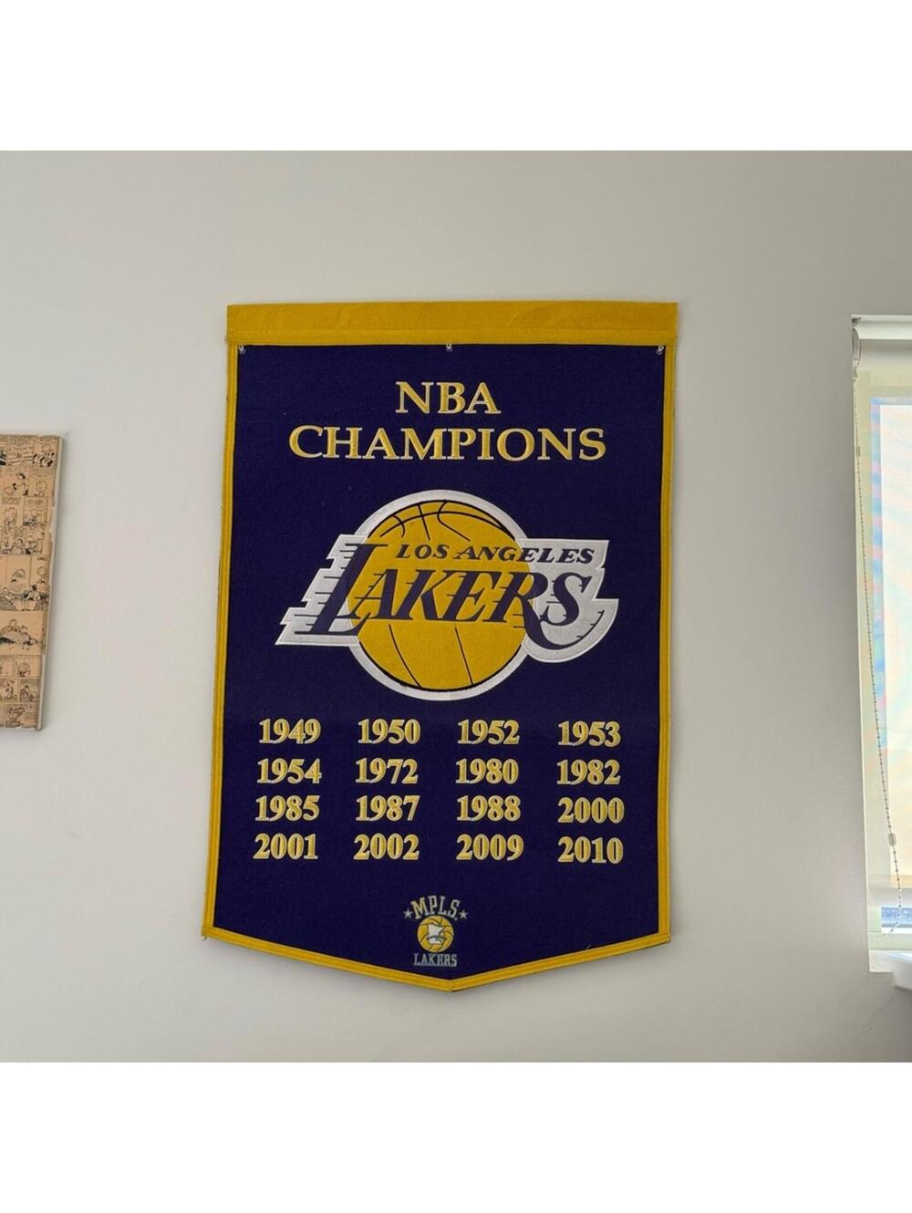 NBA / LA Lakers Banner / Champions Wall Decor Vintage